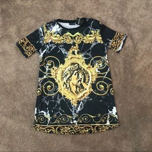 Black and Gold Designer Necklace TShirt